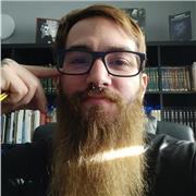 Profesor de filosofía para todos los niveles. Tanto instituto como universitario.